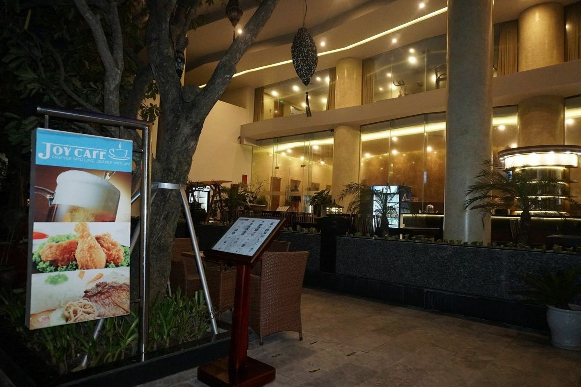 โรงแรมวิคตอรี ดานัง ภายนอก รูปภาพ